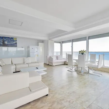 Apartment Sea View Penthouse Mamaia
